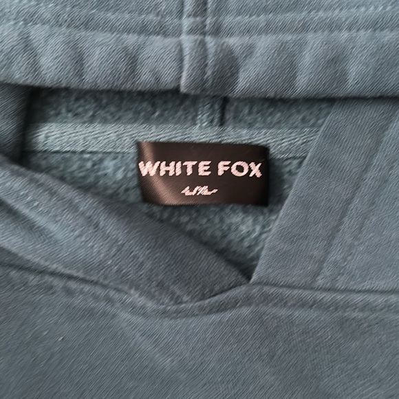 White Fox ,Sport Edition Hoodie - Picture 4 of 6